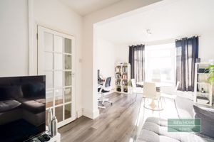 Photo 30- click for photo gallery